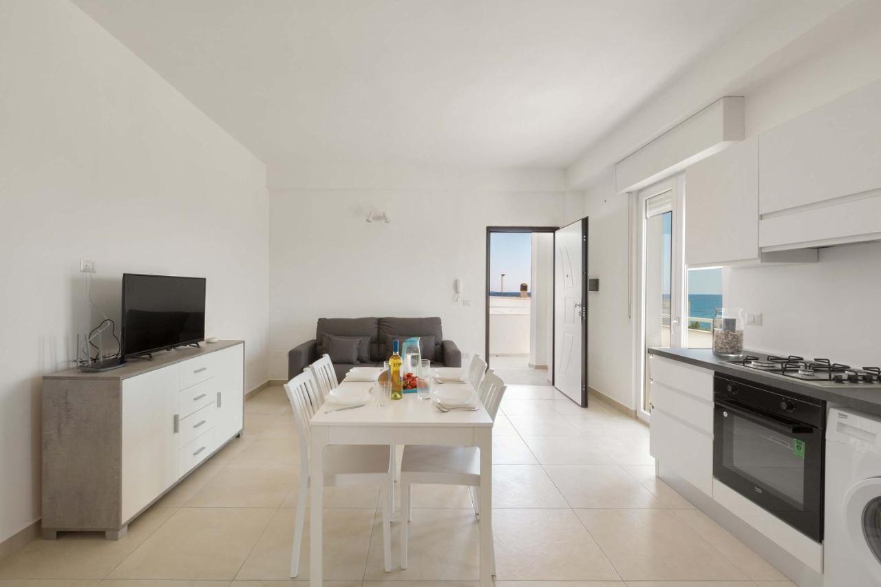 Residence Marelena Казалабате Екстериор снимка