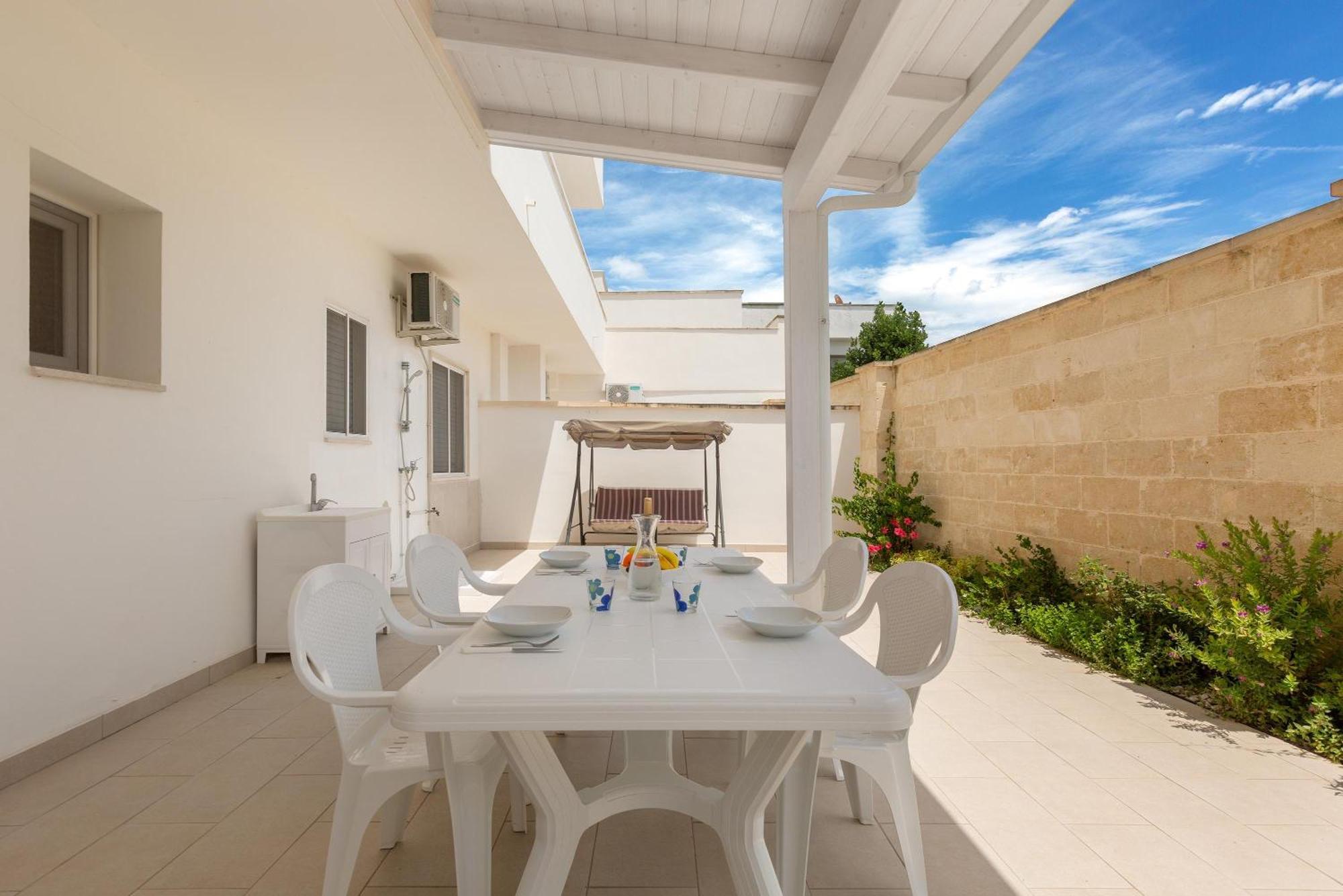Residence Marelena Казалабате Екстериор снимка